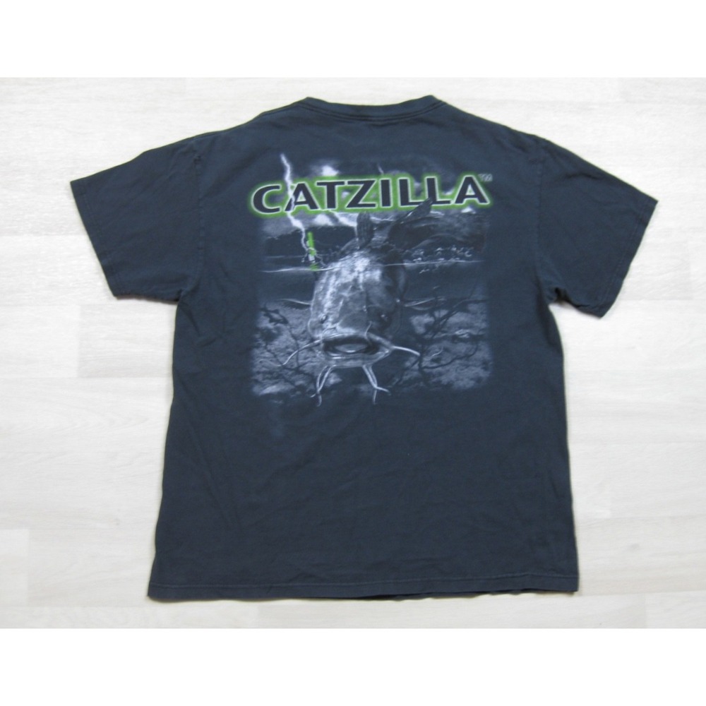 Vintage Y2K Fishing Humor "Catzilla" T Shirt Men's (L) Outdoor Nature Fisherman
